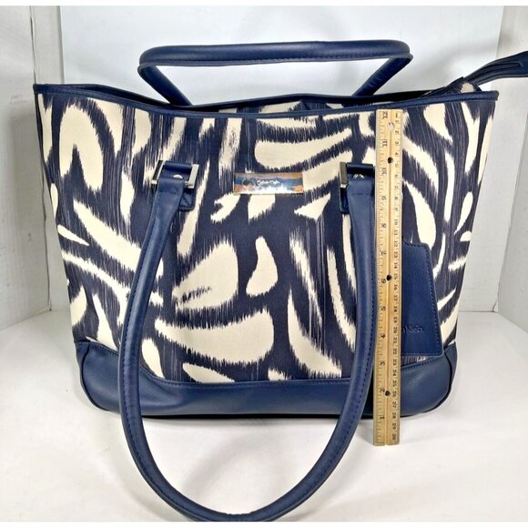 Calvin Klein Blue and White Geometric Print Lightweight Zip Synthetic XL Tote - Picture 13 of 16